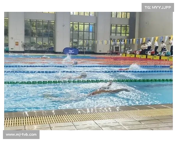 周口9岁以下蛙泳自由泳选手争夺名次 薛诗琪张田馨等脱颖而出